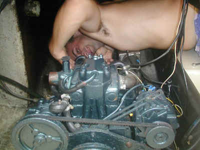 fred moteur.jpg (54000 octets)