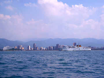 puerto5.jpg (41044 octets)